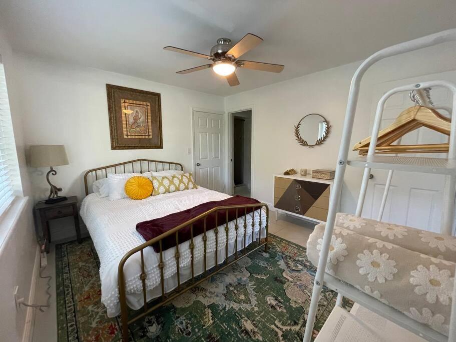 Jungle Cottage With Luxury Pool, Hot Tub And More! Lake Worth Beach Exteriér fotografie