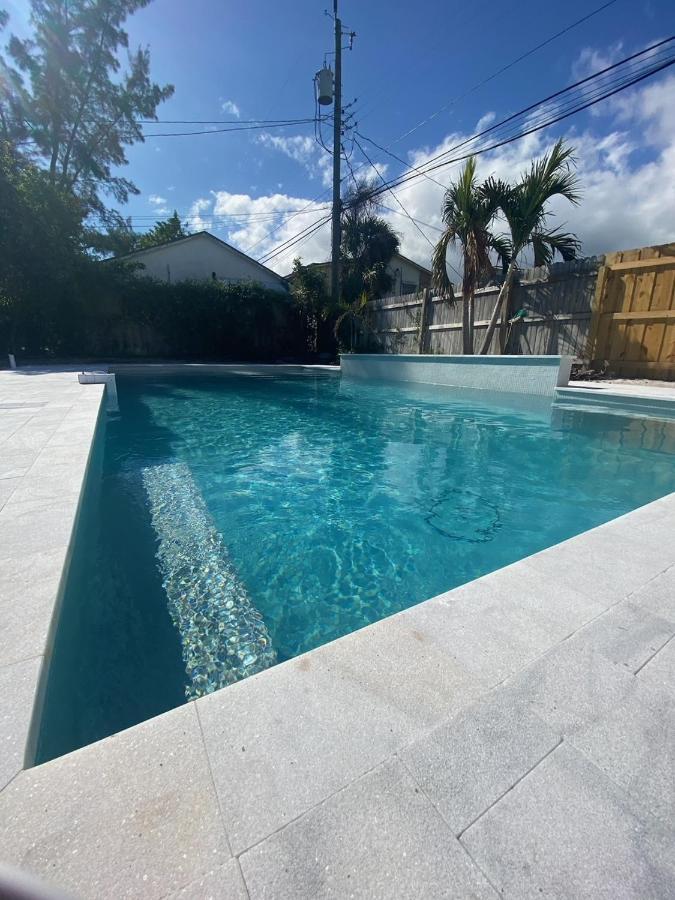 Jungle Cottage With Luxury Pool, Hot Tub And More! Lake Worth Beach Exteriér fotografie